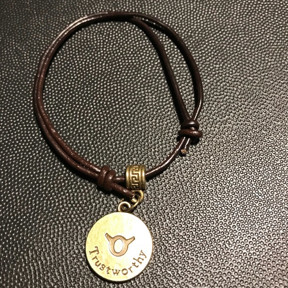 Trustworthy Taurus Leather Unisex Bracelet - Picture 2 of 2